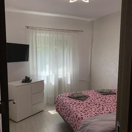 Apartament Regim Hotelier Gran Varadino Esterno foto